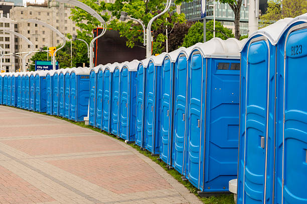 Best Standard Portable Toilet Rental  in Gates Mills, OH